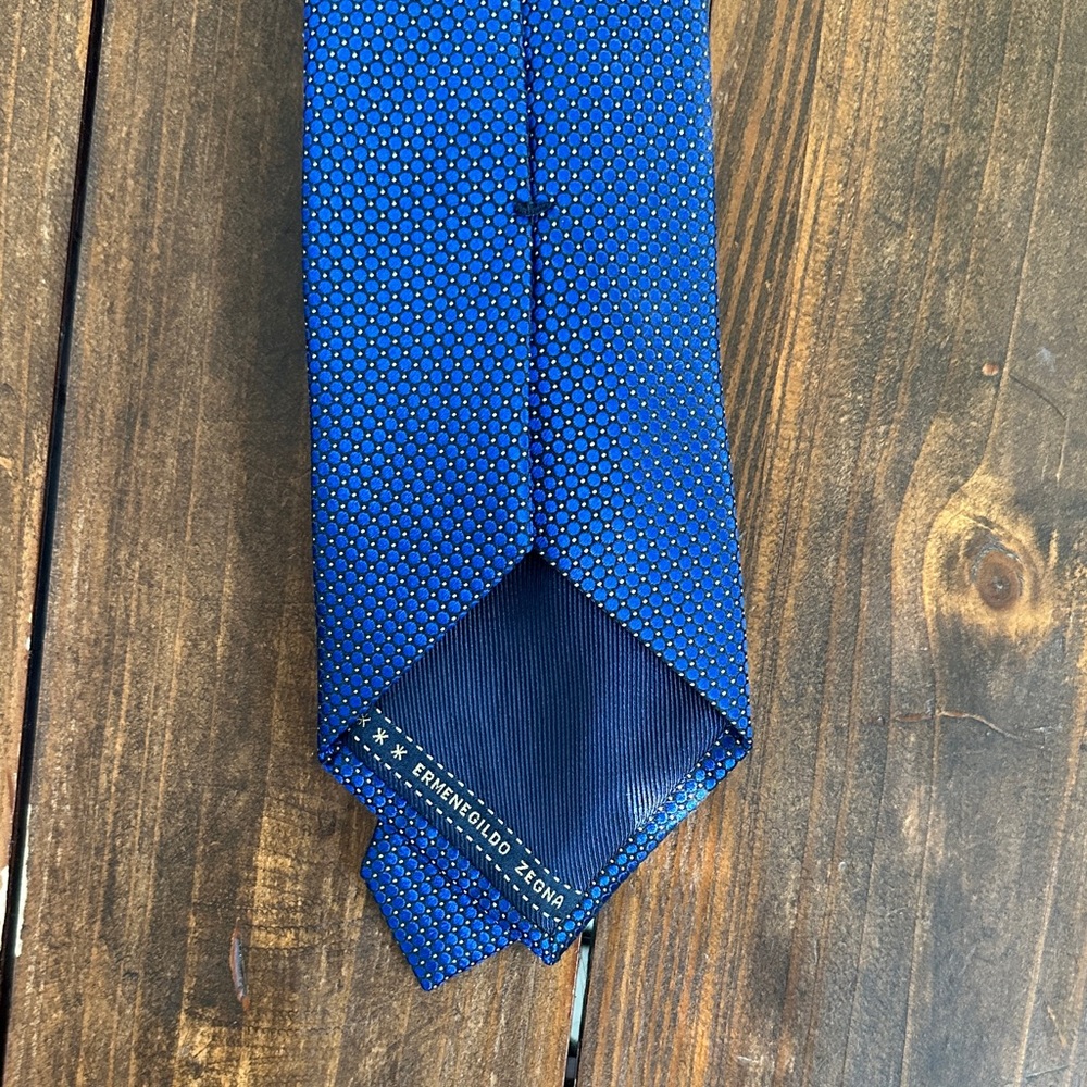Ermenegildo Zegna Royal Blue Textured Tie